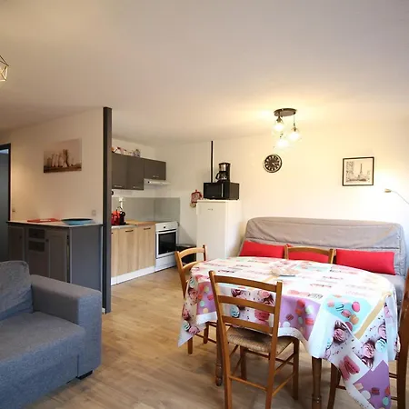 Apartment Grand studio 36m² au Mont-Dore, au pied des pistes, 4 couchages - FR-1-415-207 *