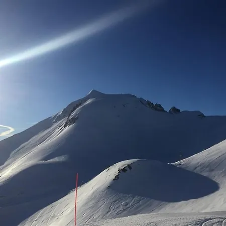 Grand studio 36m² au Mont-Dore, au pied des pistes, 4 couchages - FR-1-415-207 *